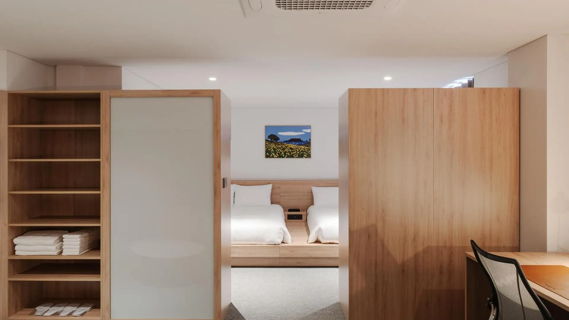 Hotel Mangrove Jeju City